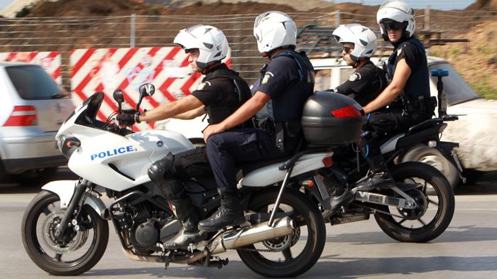 Θα ενισχυθούν τα μέτρα αστυνόμευσης σε όλη την επικράτεια, με στόχο την πρόληψη και καταστολή εγκληματικών ενεργειών. Θα ενισχυθούν τα μέτρα αστυνόμευσης σε όλη την επικράτεια, με στόχο την πρόληψη και καταστολή εγκληματικών ενεργειών.